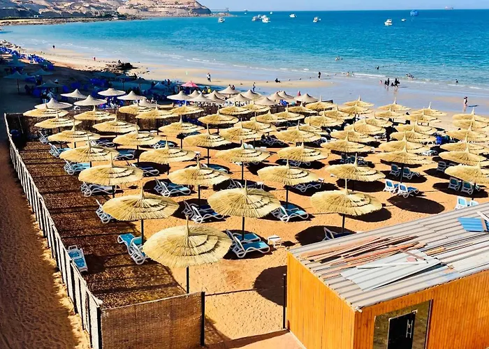 Porto Sokhna Water Front For Familis Ain Sukhna
